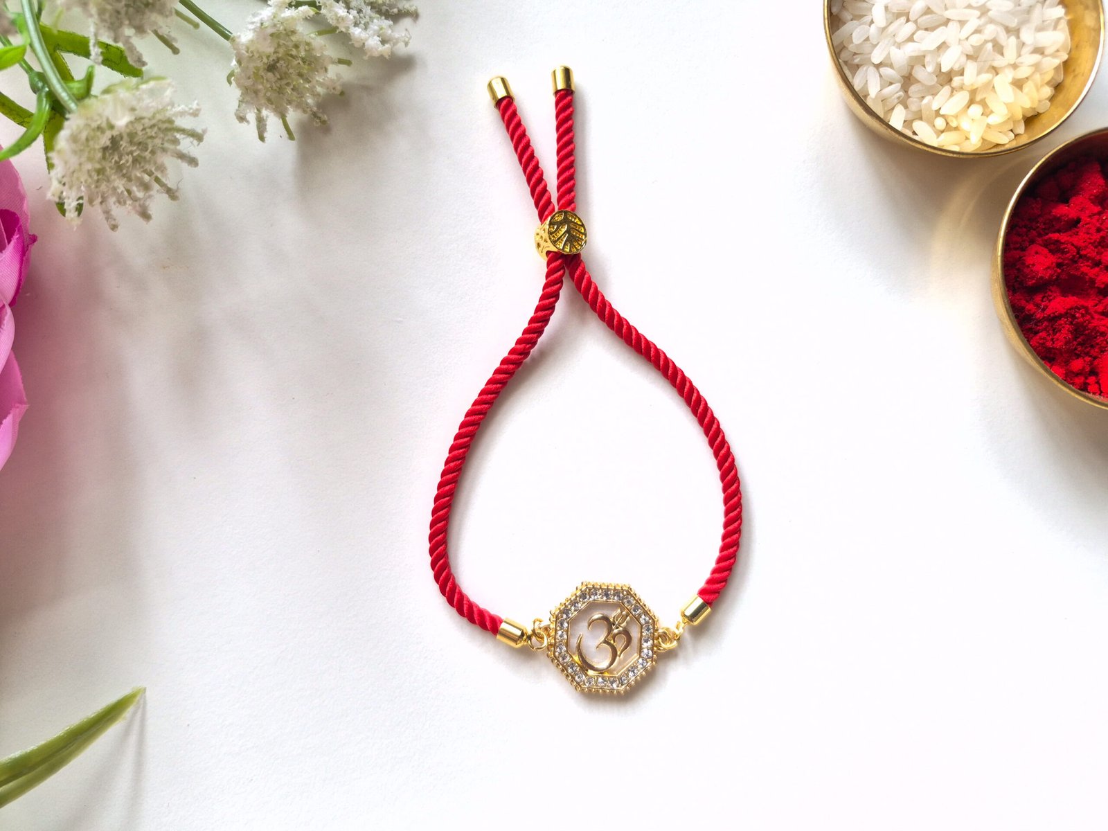 Om Pull Bracelet Rakhi - Image 4
