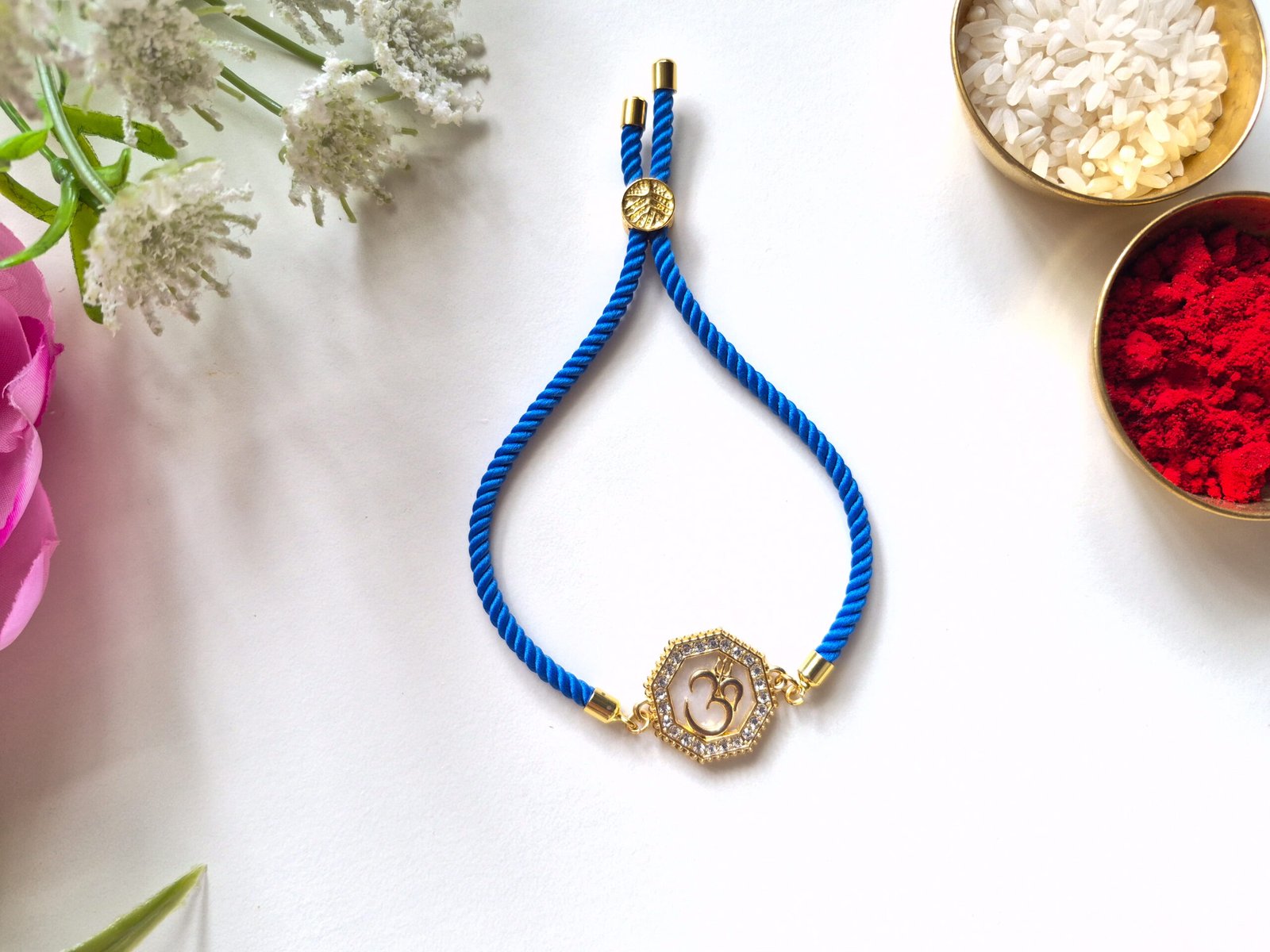 Om Pull Bracelet Rakhi - Image 5